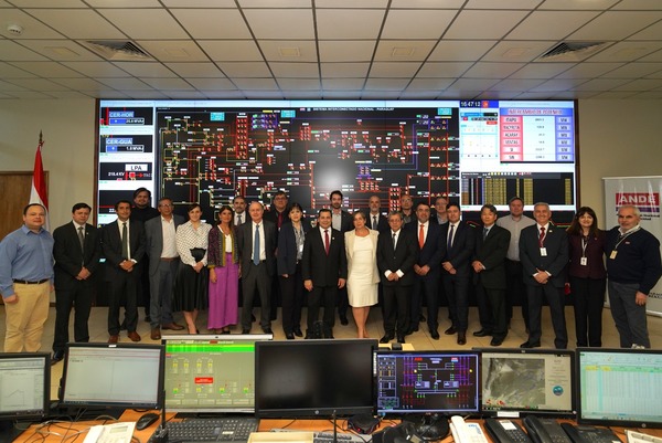 ANDE y Fonplata aliados estratégicos para el desarrollo del sector eléctrico paraguayo - .::Agencia IP::.