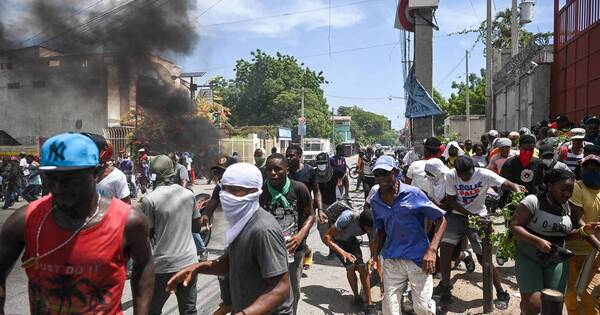 La Nación / Haití: pandilleros tirotearon contra marcha convocada por religioso