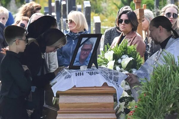 Los funerales de la cúpula de Wagner comienzan en San Petersburgo - Mundo - ABC Color