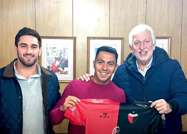 Ángel Cardozo Lucena es presentado en Colón de Santa Fe