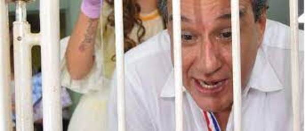Ordenan captura de tres imputados por desvío en la Gobernación de Central