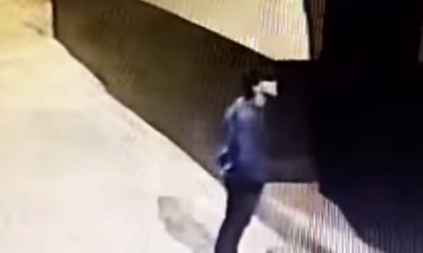 (VIDEO)Ladrón peló escuela de Luque