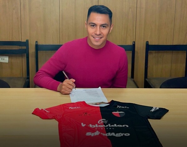 Colón de Santa Fe presentó oficialmente a Ángel Cardozo Lucena