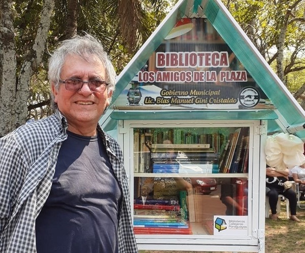 Falleció Aníbal Barreto, el quijote de las bibliotecas callejeras - ADN Digital