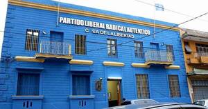 La Nación / Apoderado de Efraín Alegre renunció al PLRA