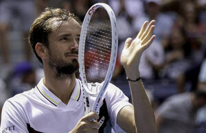 Versus / Daniil Medvedev, número tres del mundo, arrolló en su primer partido del US Open