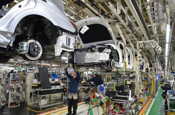 Toyota suspende las operaciones en sus 14 plantas en Jap贸n por un fallo inform谩tico - Revista PLUS