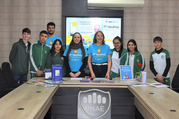 PRESENTAN EL PROGRAMA OFICIAL DE LA 19ª LIBROFERIA ENCARNACIÓN “LO ESENCIAL TAMBIÉN ES LEER”