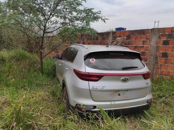 Hermana del gobernador de Amambay denuncia el hurto de su automóvil - Policiales - ABC Color