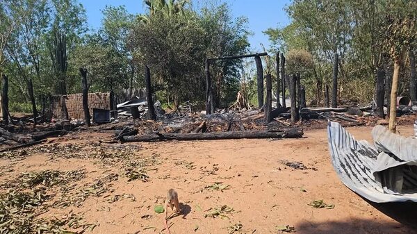 Una mujer de la tercera edad pierde todo tras el incendio de su vivienda - Nacionales - ABC Color