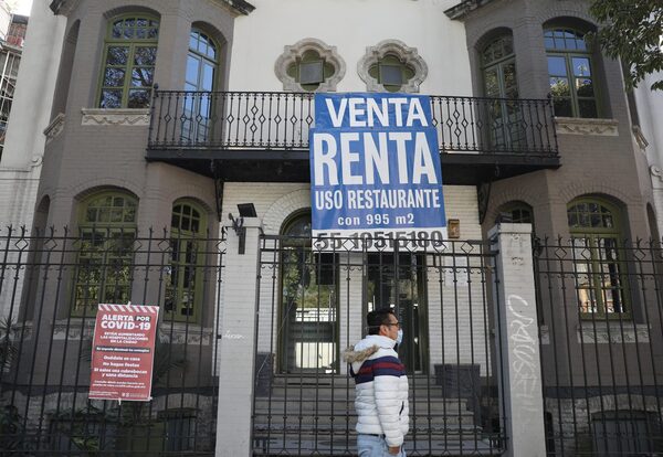 Fitch Ratings proyecta que el "nearshoring" impulsará al sector inmobiliario en México - MarketData
