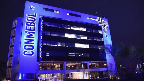 Conmebol destaca incremento del 400 % de los premios en sus competiciones