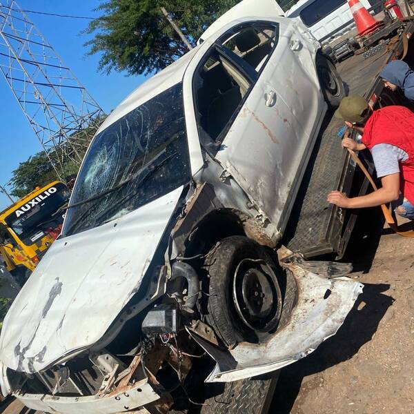 Hacen pollada para arreglar el auto con el que atropellaron a Katia
