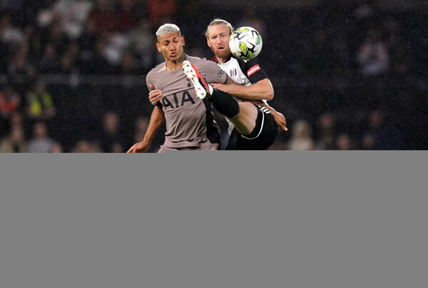 Versus / Tottenham queda rápidamente eliminado de la Copa de la Liga tras caer ante Fulham