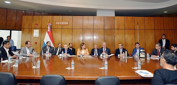 Emiten dictamen a favor de la ampliación presupuestaria para el Ministerio Público