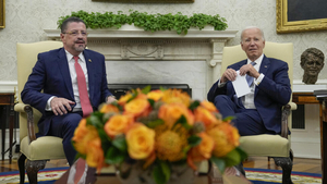 Joe Biden recibió al presidente de Costa Rica en la Casa Blanca - .::Agencia IP::.