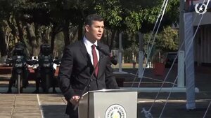 AUDIO: Santiago Peña advierte a policías en su día: “Seremos rígidos en el cumplimiento de la ley”  - A La Gran 7-30 - ABC Color