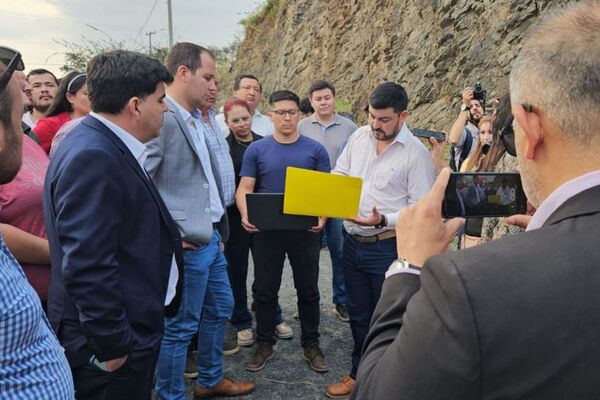 Diario HOY | Verificaron obras denunciadas por concejales de Ñemby
