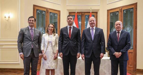La Nación / Asumió el ministro de Economía y mañana presenta el PGN 2024