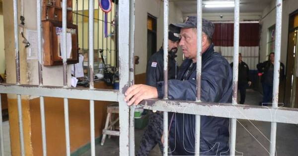 La Nación / Guardiacárceles esperan que ley orgánica prospere