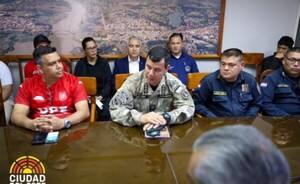 Coordinan logística de seguridad para el partido Paraguay vs Perú