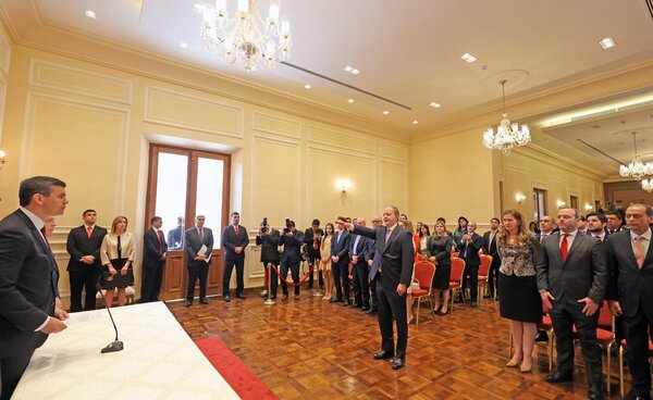 Presidente tomó juramento del primer Ministro de Economía y Finanzas