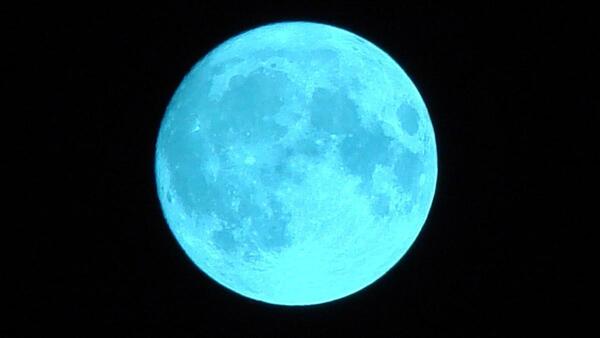 Esta noche aparecerá la Luna Azul