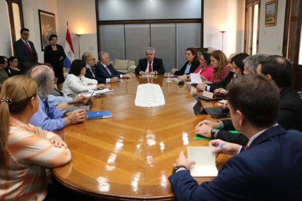 Ministerio del Interior garantiza seguridad y transporte para consultas nocturnas en servicios de salud
