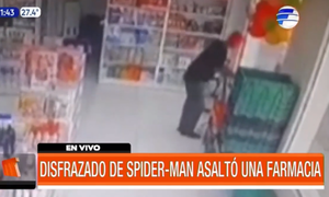 Disfrazado de "Spider-Man" asaltó una farmacia | Telefuturo