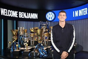 Versus / El francés Benjamin Pavard fichó por el Inter de Milán