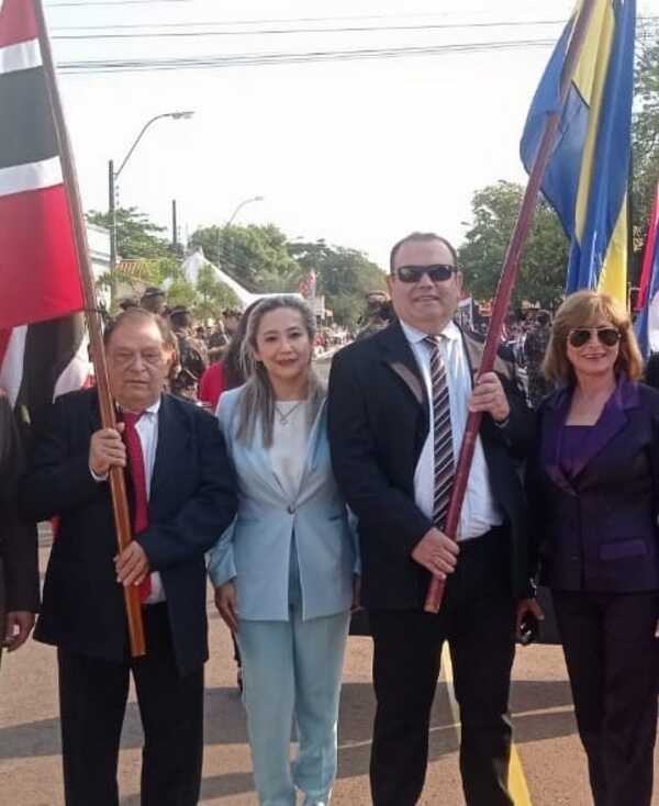 Concejalas liberales (anchistas) acompañaron a don Severo en aniversario de Bella Vista