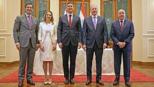 Abdo Benítez dejó la deuda más grande que otros gobiernos, asegura Fernández Valdovinos