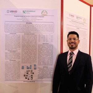 Joven estudiante a Chile por su destacada investigación