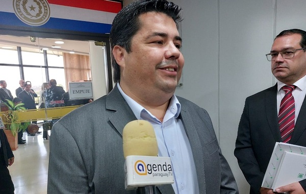 Luis Benítez recibe acuerdo por amplia mayoría del Senado para la Dirección de Yacyretá
