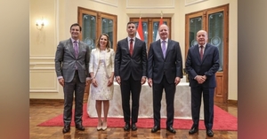  Carlos Fernández Valdovinos juró como ministro de Economía y Finanzas
