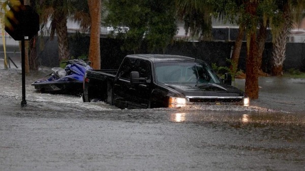 El huracán Idalia deja a su paso inundaciones en Florida - ADN Digital