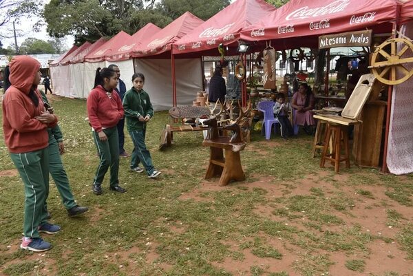 Realizaron Expoferia 2023 como parte de festejos patronales en Santa Rosa, Misiones - Nacionales - ABC Color