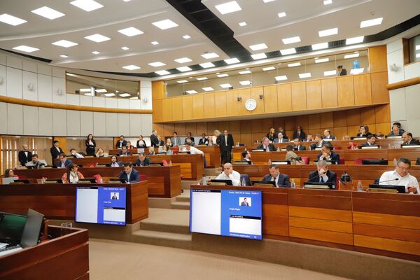 Diario HOY | Unión Europea: senadores mostrarán propuesta de adenda