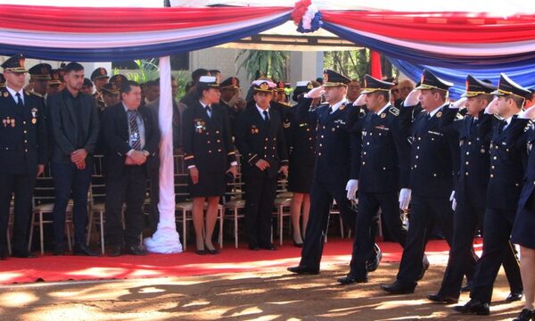 Autoridades participan de ceremonia de gala por el día del Agente Policial en Alto Paraná – Diario TNPRESS