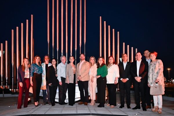 Primera dama participa de la inauguración del "Paseo de la Guarania" en homenaje a José Asunción Flores - .::Agencia IP::.
