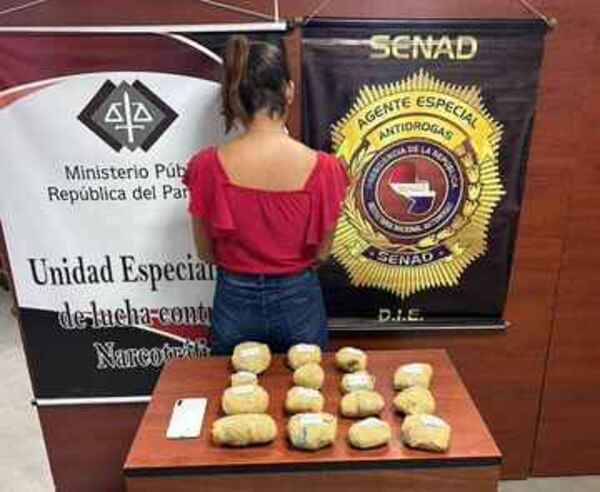 Mujer transportaba paquetes de marihuana tipo "Skunk" en ómnibus