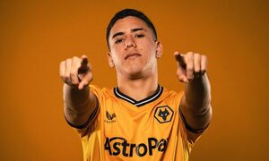 (VIDEO)El Wolverhampton presentó oficialmente a Enso González