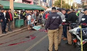Hombre asesinó a balazos a su pareja y luego se mató en plena vía pública
