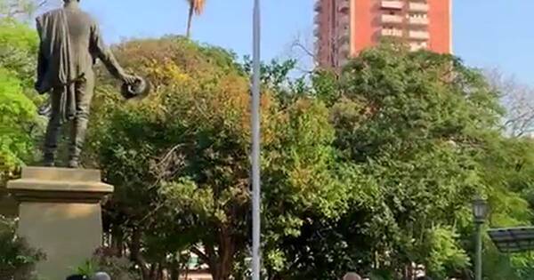 La Nación / Gremio rechaza proyecto que reglamenta supervisión de jubilaciones y pensiones