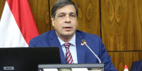 Asegurado afirma que administración de Bataglia fue la peor del IPS