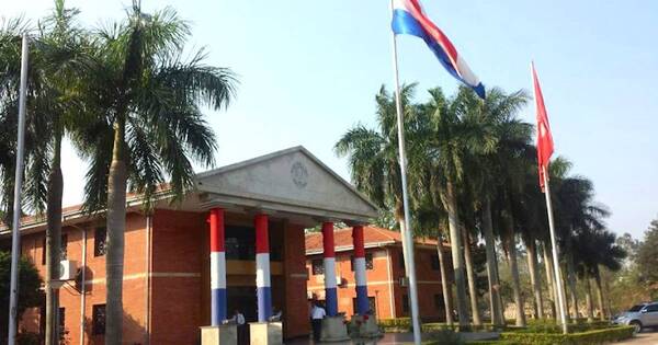 La Nación / Estudiantes se movilizarán para exigir seguridad e iluminación en el campus de la UNA