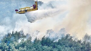 El peor incendio registrado en Europa sigue fuera de control