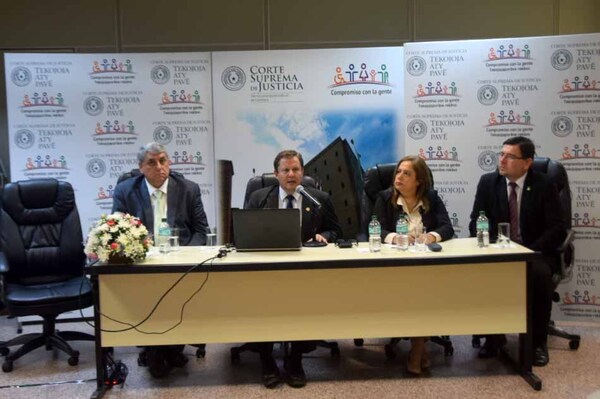 Inició en Cordillera el Diplomado en Ciencias Jurídicas