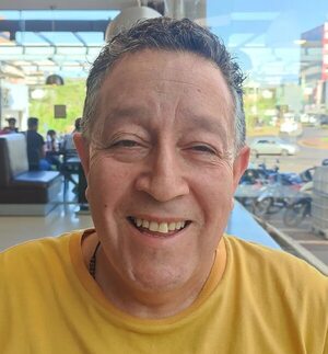 Critican a exdirector de EBY Oscar Thomas por expresiones de que “paraguayos arman tretas” - Nacionales - ABC Color