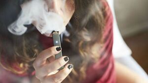 Dinavisa denuncia ingreso y comercialización ilegal de cigarrillos electrónicos